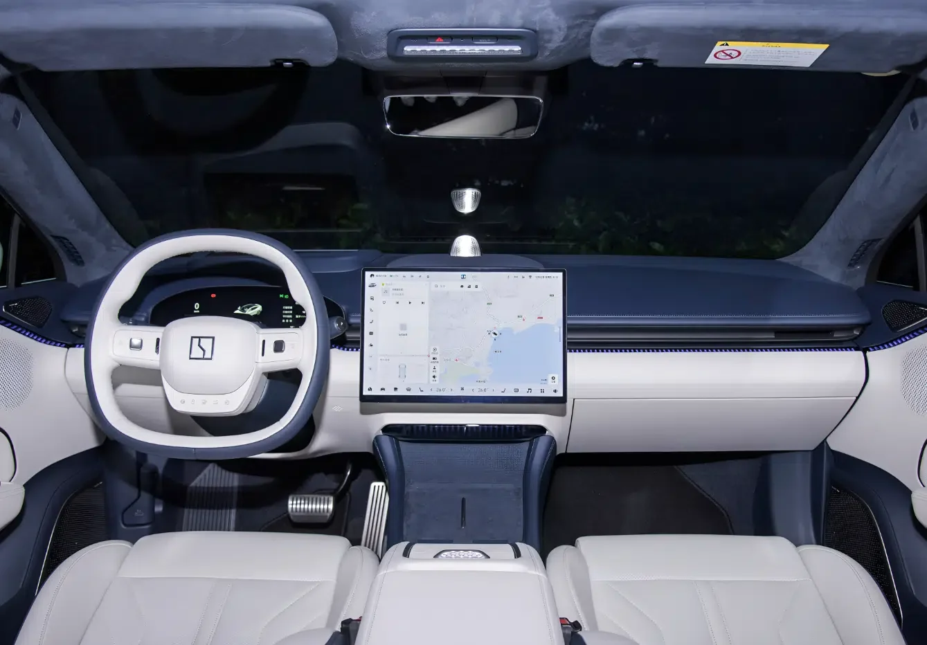 Zeekr 007 interior